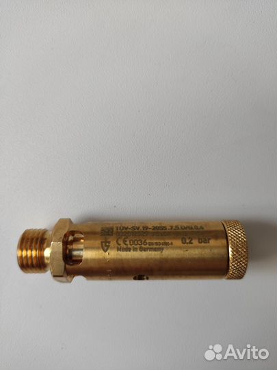 Воздухоотводчик, предохранительный клапан,сбросник