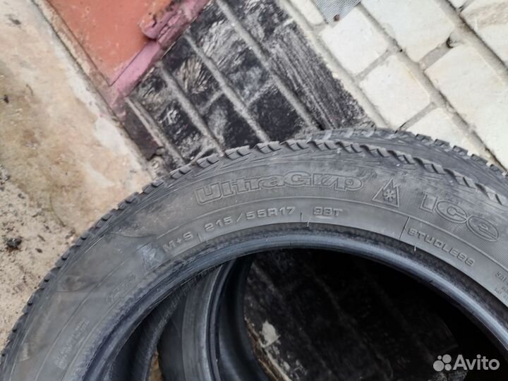 Toyo Observe G3-Ice 215/55 R17