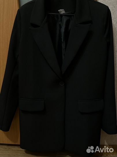 Пиджак женский черный оверсайз