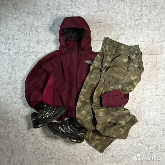 Ветровка The North Face HyVent Gore-Tex