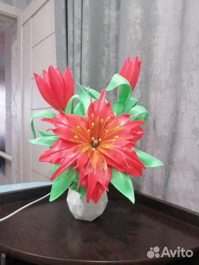 Изготавливаю ростовые цветы, торшеры, ночники