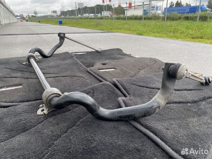 Стабилизатор подвески передний Mercedes w212 E63