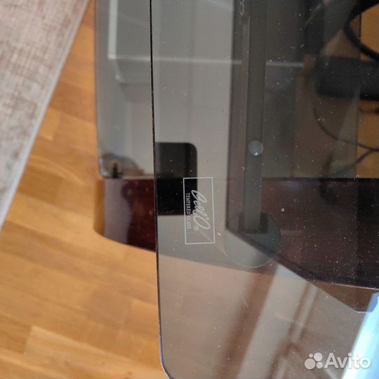 Стеклянная тумба под тв телевизор