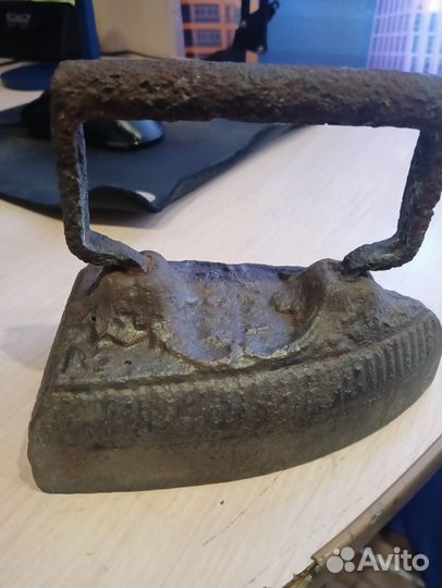 Старый утюг