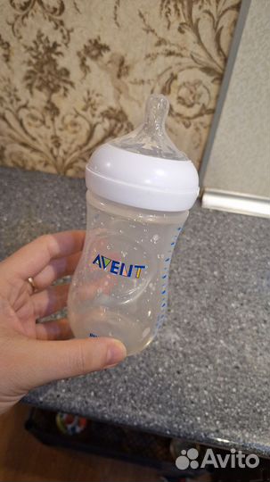 Соскана бутылку avent новые