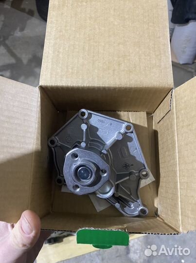 Помпа Ауди а6с6