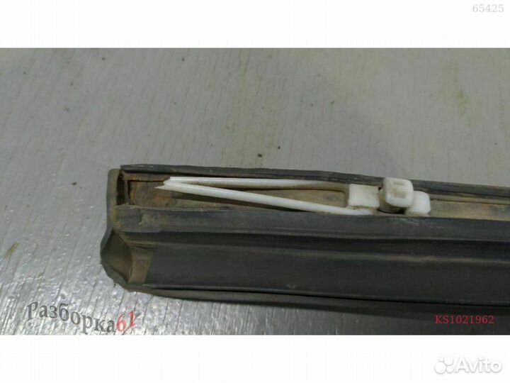 Молдинг двери audi A6 C5 Задний правый