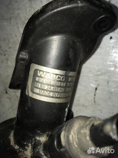 Вакуумный насос Ford Connect 1.8tdci Focus ll