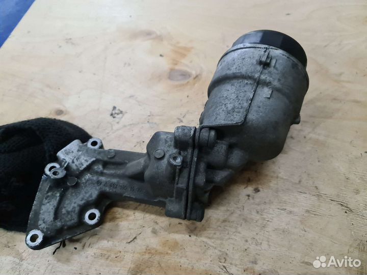 Масляный стакан Mercedes OM642