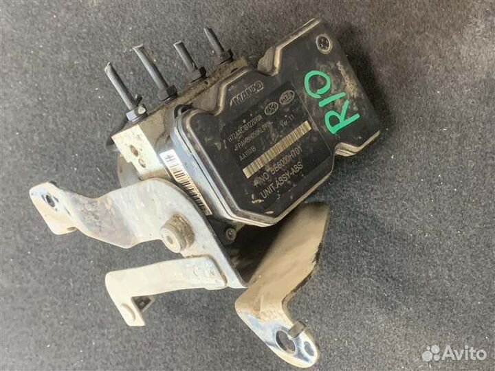 Блок abs Kia Rio Qb QB G4FC 2012