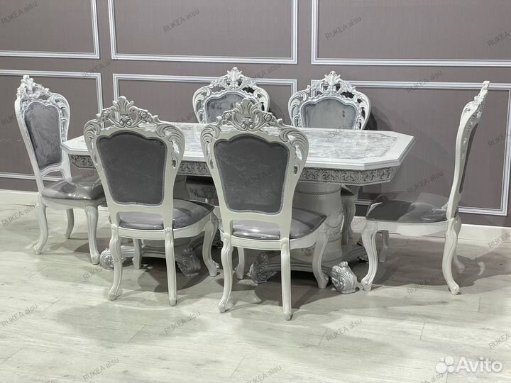 Столы и стулья Кухонный стол Обеденная группа