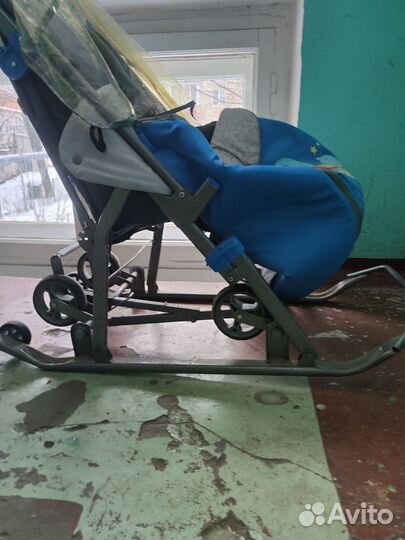 Продам санки -коляска в хорошем состоянии