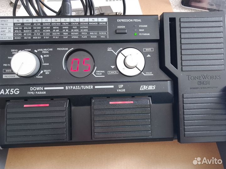 Гитарный процессор эффектов Korg AX5G