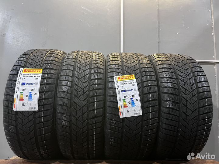 Pirelli Winter Sottozero 3 255/40 R18 и 225/45 R18 99V