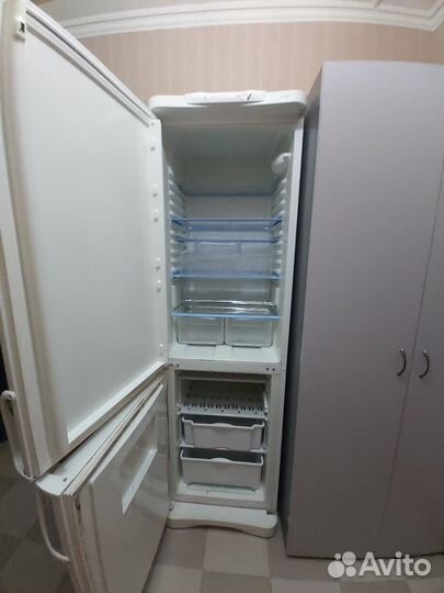 Холодильник на запчасти