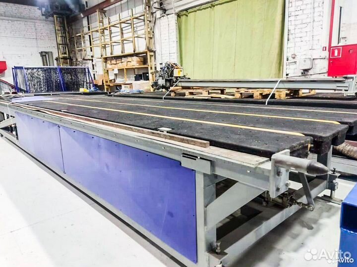 Lisec GAF 175 Автоматический стол резки стекла