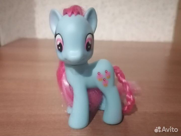 Пони миссис капкейк