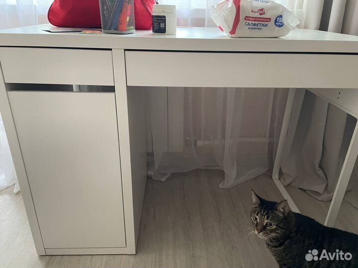 Письменный стол для школьника