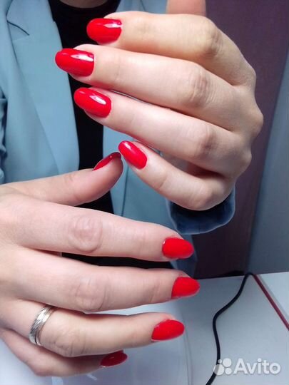 Маникюр педикюр