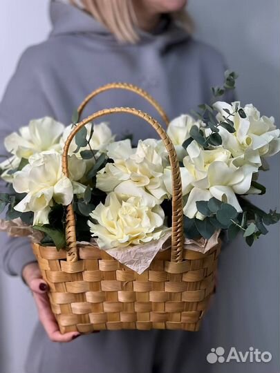 Букет в шляпной коробке к 14 февраля