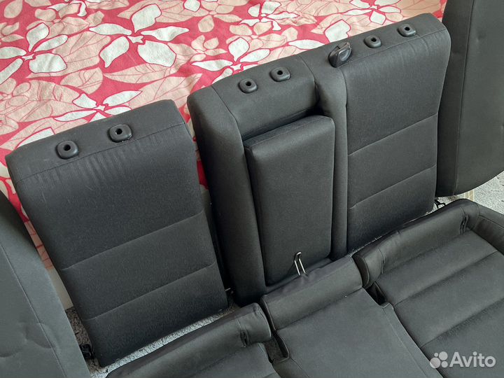 Сиденья Honda Accord 8 (частями)