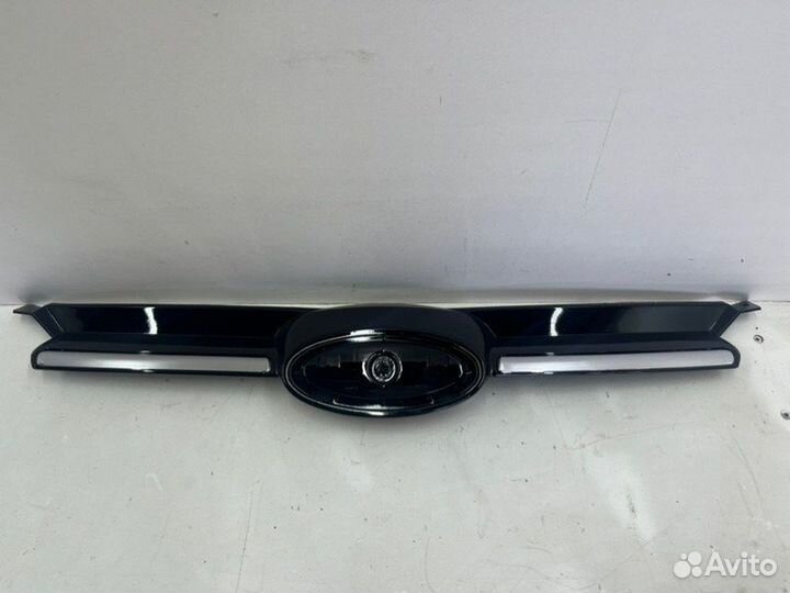 Решетка радиатора Ford Focus 3 2011-2015