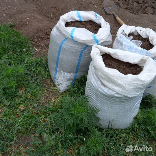Перегной коровий,чернозем плодородный 5т,15т,мешки