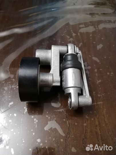 Успокоитель, зубчатого ремня