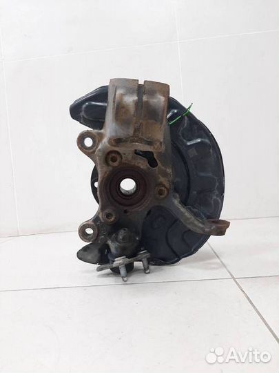 Кулак поворотный передний правый Skoda Octavia A8