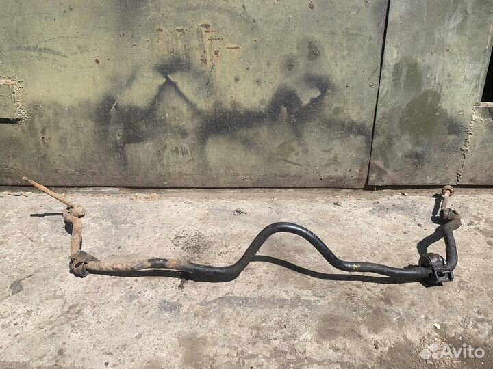 Стабилизатор Nissan Primera P11