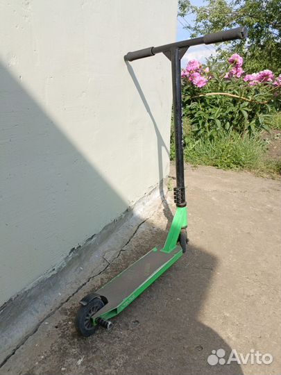 Трюковой самокат