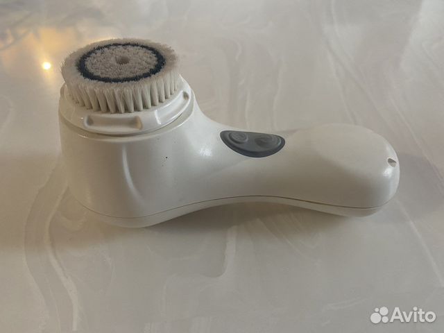 Щетка для умывания лица Clarisonic mia 2