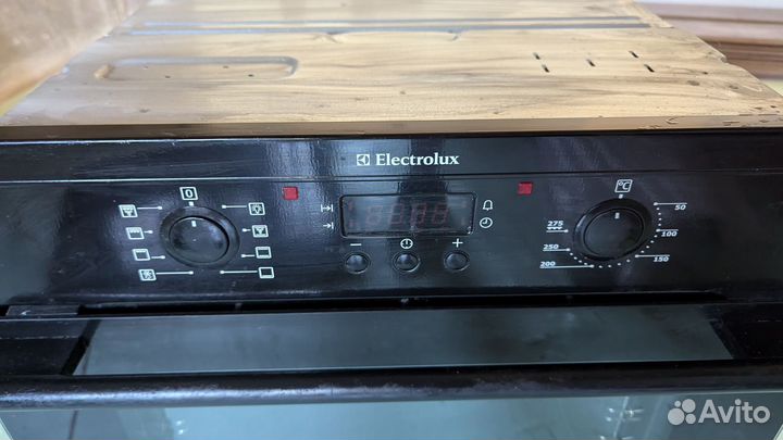 Духовой шкаф Electrolux бу