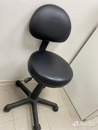 Кресло для косметолога