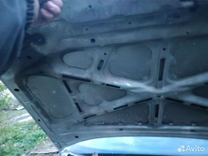 Капот mitsubishi space star 2002 1.6