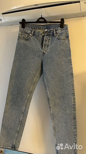 Джинсы weekday