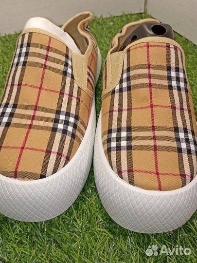 Слипоны burberry