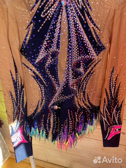 Купальник для художественной гимнастики