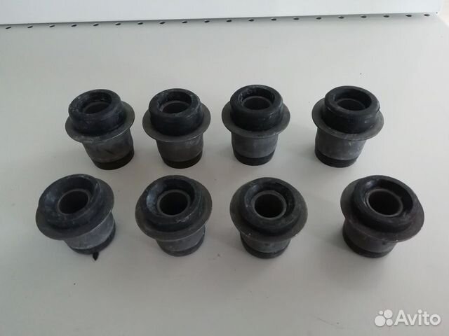 Сайлентблоки рычагов передних 2105 2107 новые
