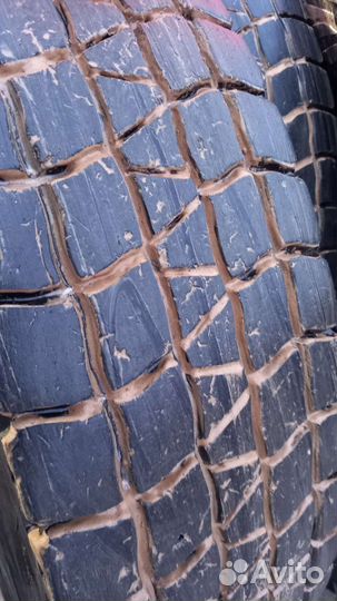 R22.5 11.00 Bontyre 4шт. Ведущая ось