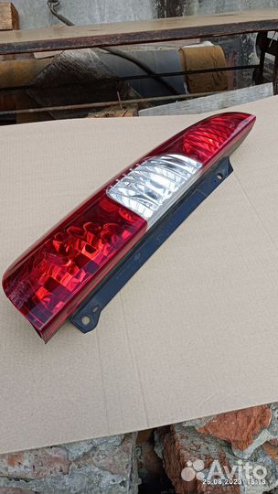 Фонарь задний внешний левый Fiat Dolo