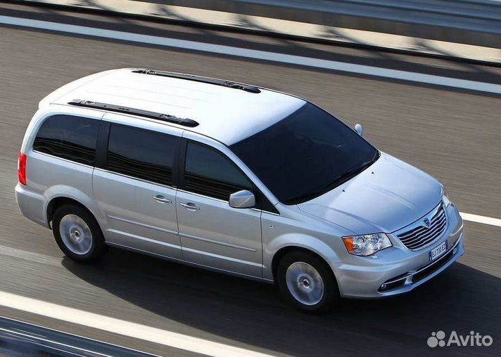 Арка правая Dodge Caravan, Chrysler Voyager 2008-2