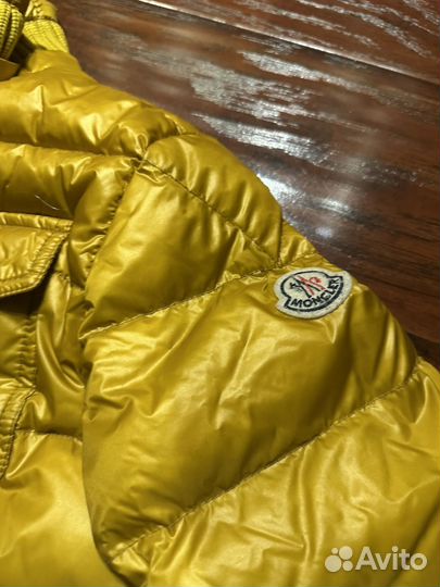 Пуховик moncler детский 140