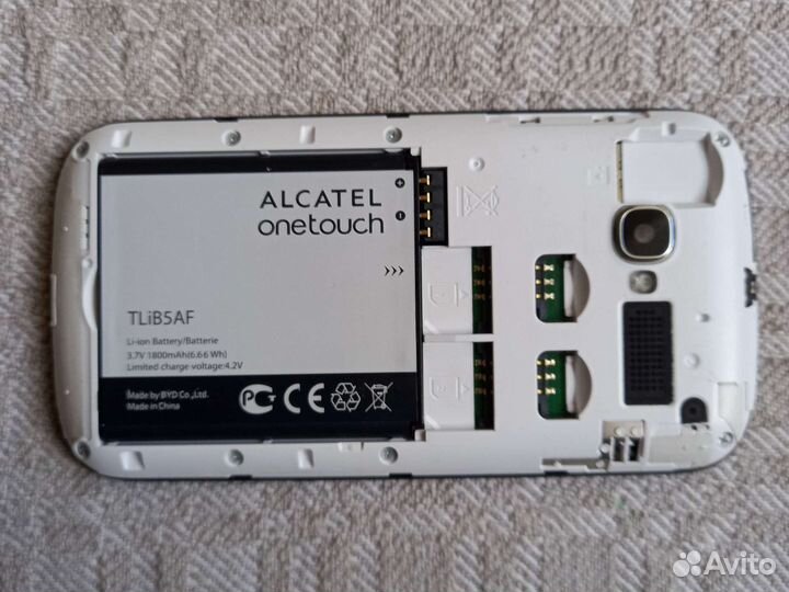 Смартфон Alcatel