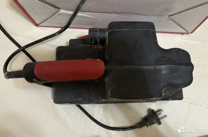 Машина шлифовальная ленточная