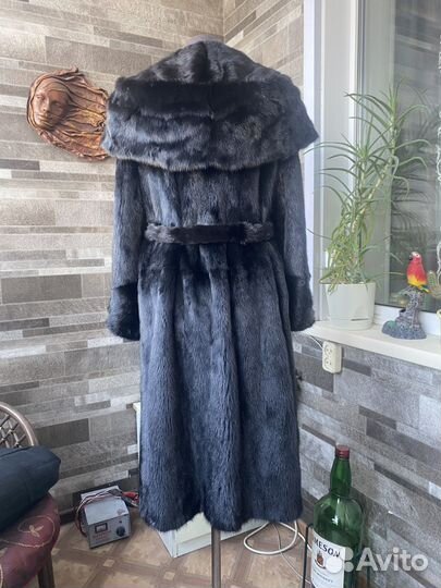Шуба норковая как новая 50
