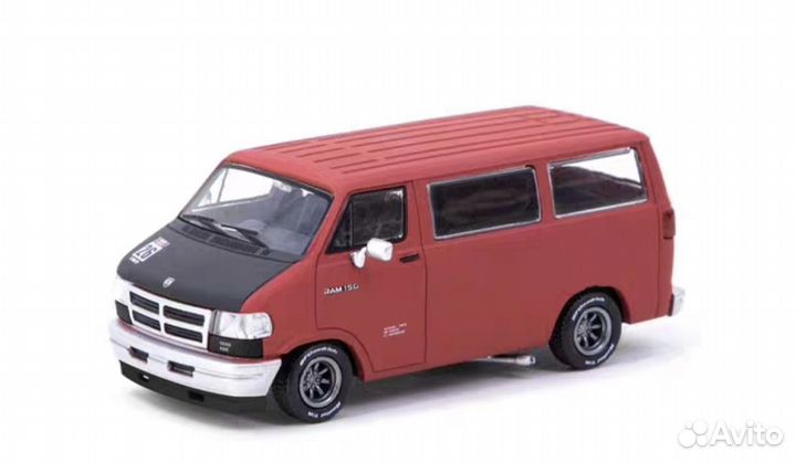 Dodge Van Ram 1:64, Tarmac Works, в наличии