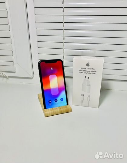 iPhone Xr, 64 ГБ