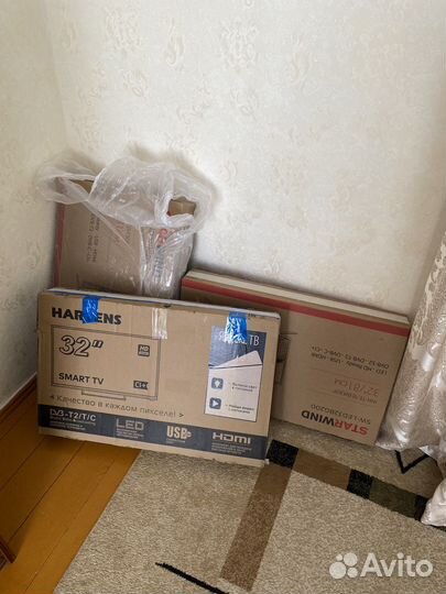 Телевизор Smart TV Hartens 32 wifi