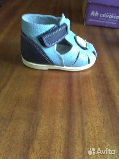 Новые босоножки